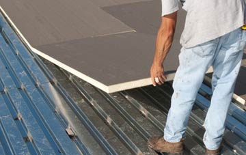 benefits of insulating Greosabhagh flat roofing